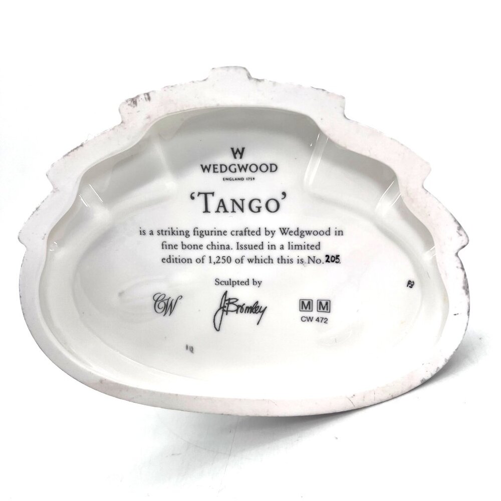 Wedgwood Tango Fine Bone China Limited Edition Figurine No. 205 By J Bromley 11" - Picture 2 of 16